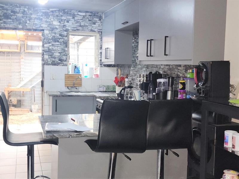 2 Bedroom Property for Sale in Parow Western Cape